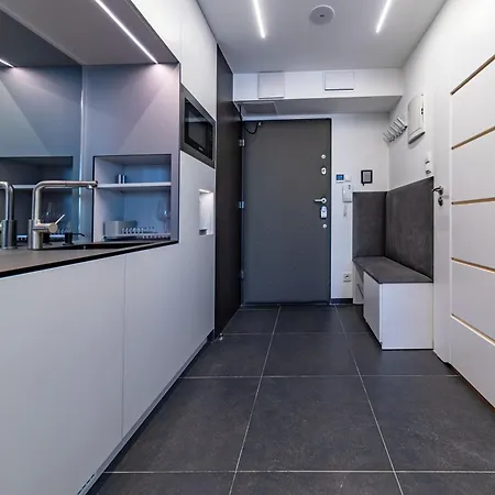 Appartement Hamba Clouds- Self Check-in, Parking, 24h , Vat Warschau