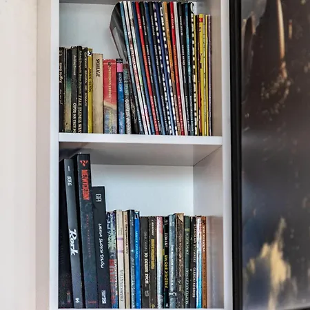 Hamba Clouds- Self Check-in, Parking, 24h , Vat דירה *