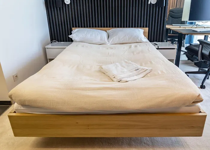 Hamba Clouds- Self Check-in, Parking, 24h , Vat Daire *