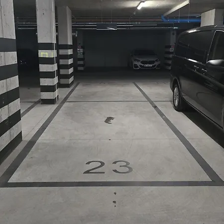 公寓 Hamba Clouds- Self Check-in, Parking, 24h , Vat 华沙